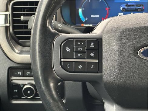 Used 2024 Ford F350 Lariat w/ Lariat Ultimate Package image 18