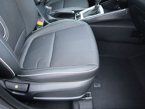 New 2026 Hyundai Venue SEL FWD image 13