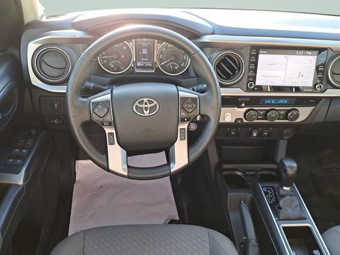 Certified 2023 Toyota Tacoma SR5 image 15