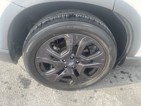 Used 2023 Subaru Ascent Onyx Edition Limited image 6