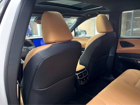Certified 2026 Lexus RX 350 Premium AWD/4WD image 19