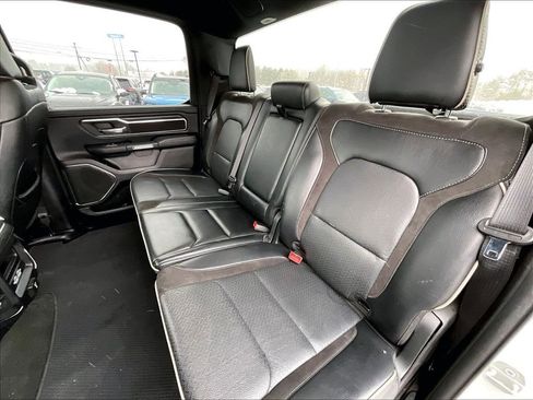 Used 2024 RAM 1500 Laramie AWD/4WD image 14