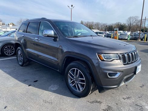 Used 2020 Jeep Grand Cherokee Limited w/ Premium Lighting Group image 1