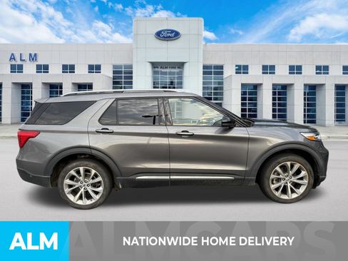Used 2021 Ford Explorer Platinum w/ Equipment Group 601A AWD/4WD image 4