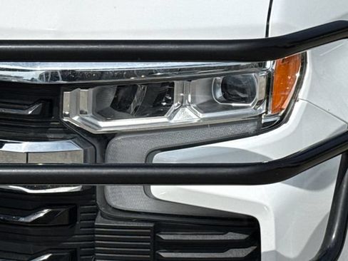 Used 2024 Chevrolet Silverado 1500 LT AWD/4WD image 4