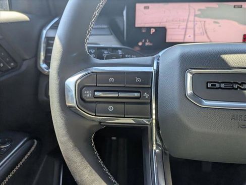 New 2025 GMC Acadia Denali image 14