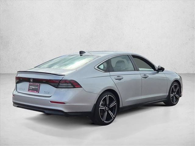 Used 2025 Honda Accord Sport image 5
