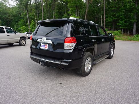 Used 2012 Toyota 4Runner SR5 w/ Convenience Pkg RWD image 19