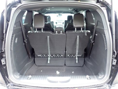 New 2026 Chrysler Pacifica Select image 6