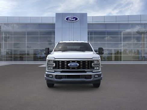 New 2026 Ford F350 Lariat RWD image 7