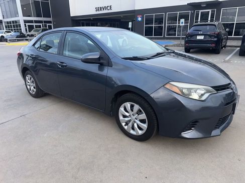 Used 2015 Toyota Corolla LE image 7