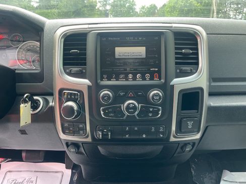 Used 2017 RAM 1500 Big Horn AWD/4WD image 14