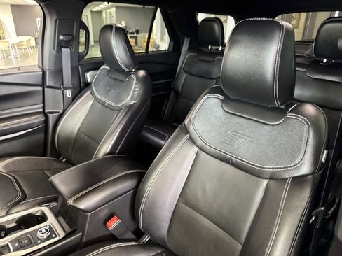 Used 2023 Ford Explorer ST w/ Equipment Group 401A image 15