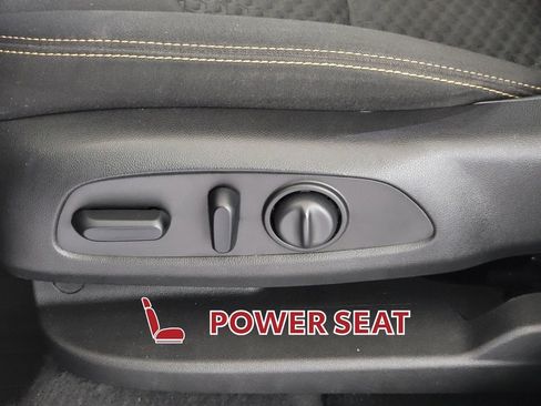 Used 2019 GMC Terrain SLE w/ Driver Convenience Package FWD image 15