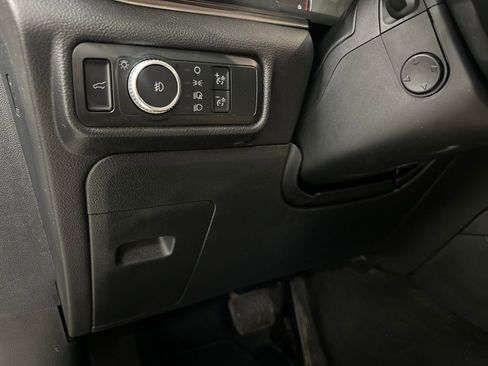 Used 2020 Ford Explorer Limited image 17