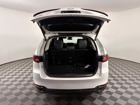 Used 2024 MAZDA CX-90 Plug-In Hybrid w/ Preferred AWD/4WD image 5
