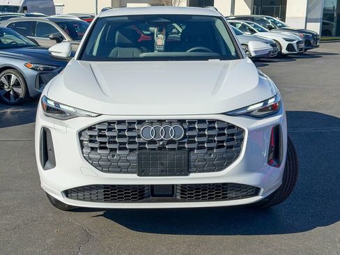 New 2025 Audi Q5 Premium image 4