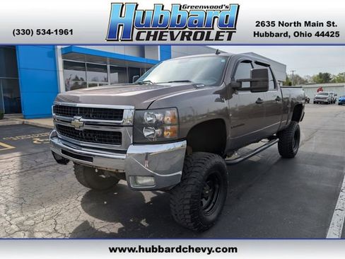 Used 2008 Chevrolet Silverado 2500 LT w/ EZ-Lift Tailgate Package AWD/4WD image 1