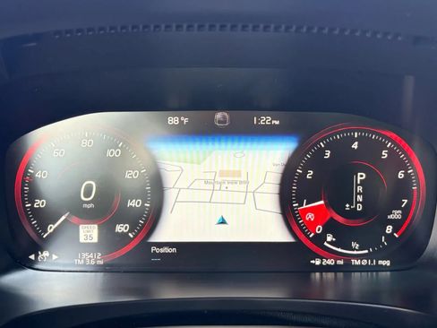 Used 2018 Volvo S90 T5 Momentum w/ Convenience Package FWD image 31