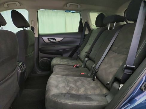 Used 2016 Nissan Rogue SV w/ SV Premium Package AWD/4WD image 23