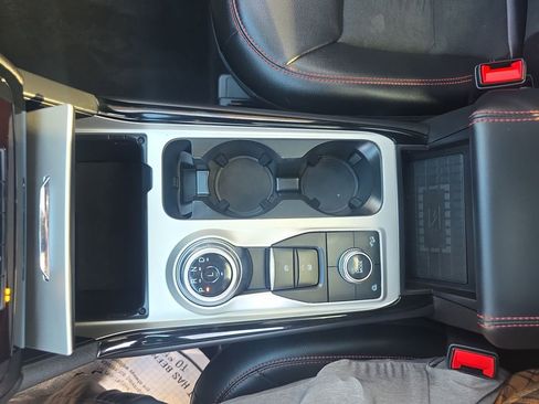 Certified 2023 Ford Explorer ST-Line w/ Class IV Trailer Tow Package image 32