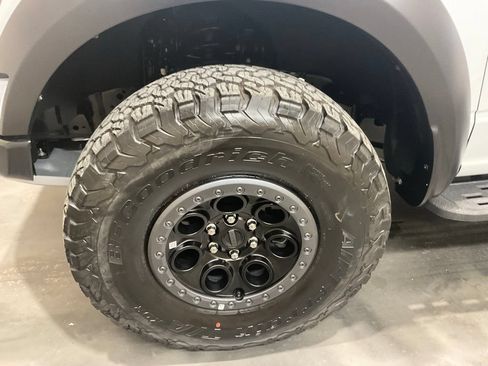 Used 2026 Ford F150 Raptor AWD/4WD image 6