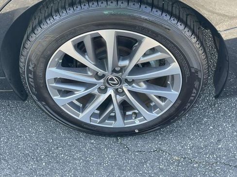 Used 2023 Lexus ES 350 w/ Accessory Package (Z2) FWD image 7