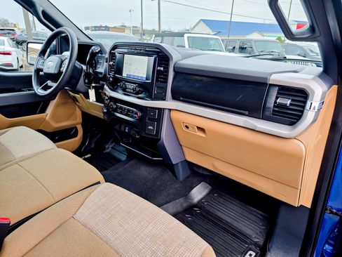 Used 2023 Ford F150 XLT w/ Trailer Tow Package AWD/4WD image 9
