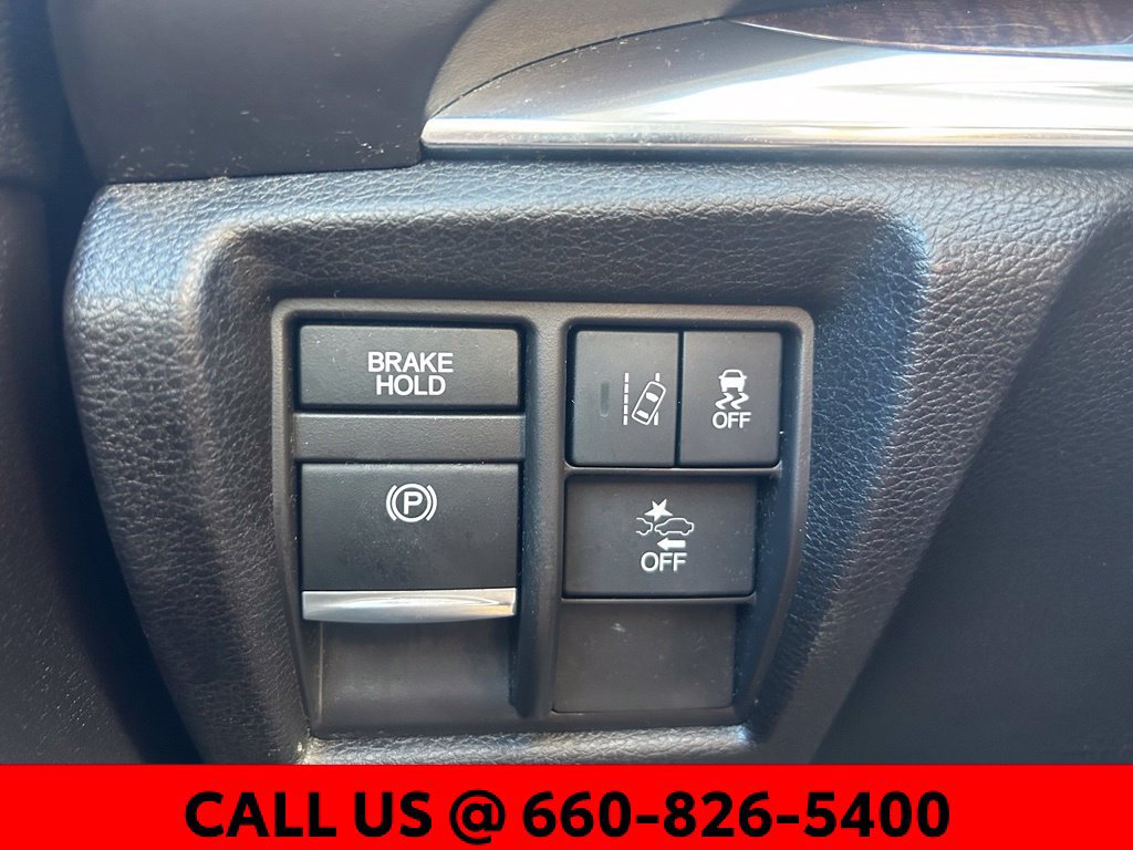 Used 2018 Acura MDX w/ Technology Package AWD/4WD image 17
