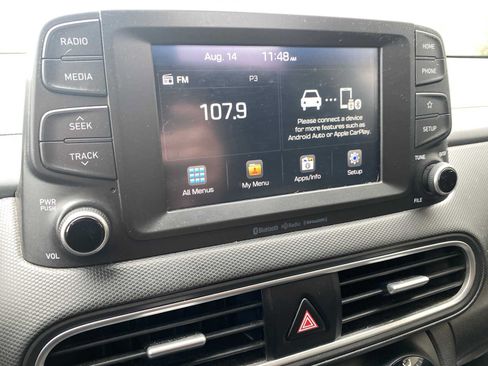 Used 2019 Hyundai Kona SEL AWD/4WD image 16