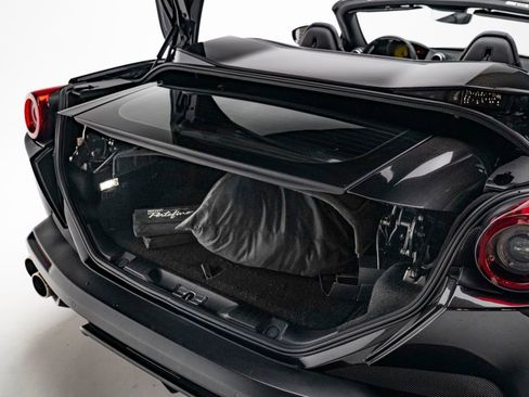 Used 2019 Ferrari Portofino image 69