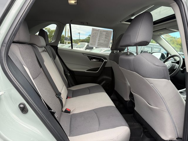 Certified 2022 Toyota RAV4 XLE w/ Convenience Package AWD/4WD image 19