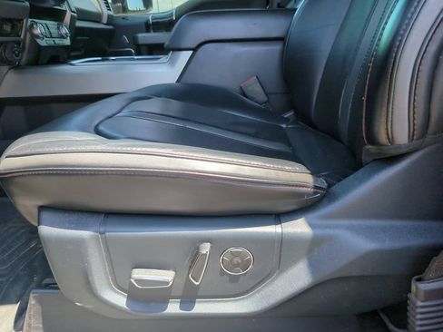 Used 2021 Ford F250 Platinum w/ FX4 Off-Road Package AWD/4WD image 20