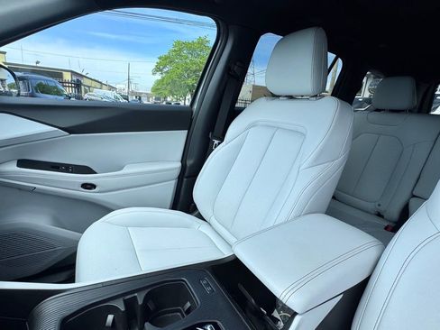 New 2026 Jeep Cherokee Limited AWD/4WD image 14