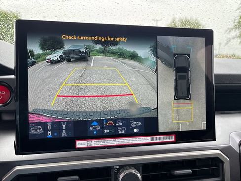 New 2026 Toyota 4Runner TRD Off-Road Premium AWD/4WD image 22