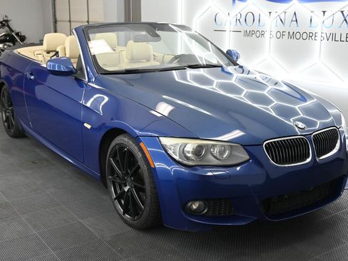 Used 2012 BMW 328i Convertible RWD image 7