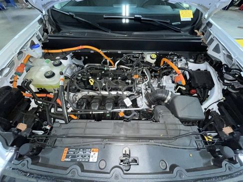 Used 2024 Ford Maverick XL image 32