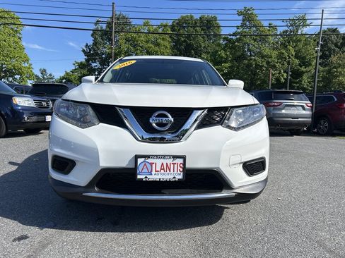 Used 2016 Nissan Rogue S AWD/4WD image 2