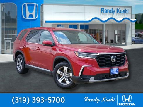 Used 2025 Honda Pilot EX-L image 1