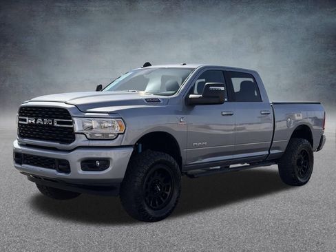 Used 2024 RAM 2500 Big Horn w/ Sport Appearance Package AWD/4WD image 8