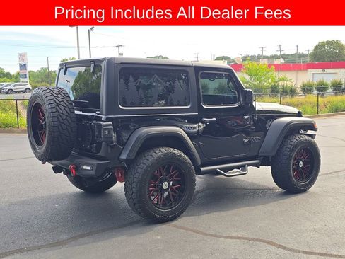 Used 2022 Jeep Wrangler Sport AWD/4WD image 3