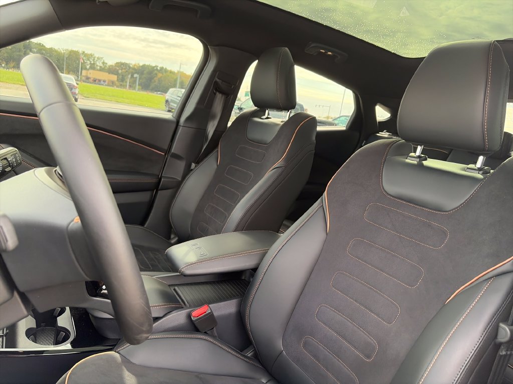 Used 2023 Ford Mustang Mach-E GT AWD/4WD image 19