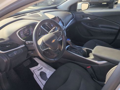 Used 2019 Chevrolet Volt LT w/ Comfort Package image 11