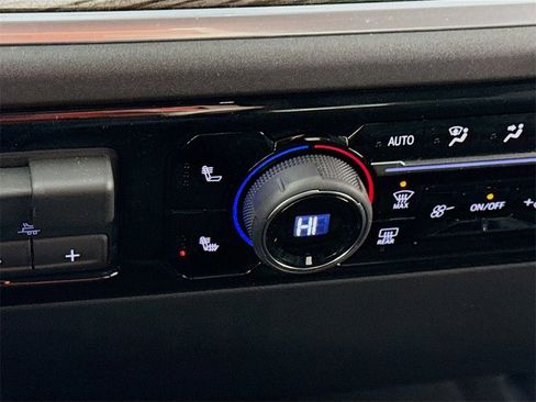 New 2026 Chevrolet Silverado 1500 LT image 15