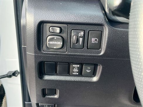 Used 2023 Toyota 4Runner SR5 image 10