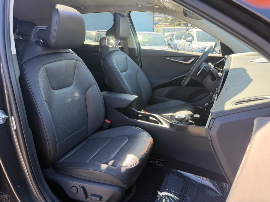 Used 2024 Kia Niro Wave FWD image 34