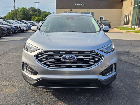 Used 2024 Ford Edge Titanium AWD/4WD image 2