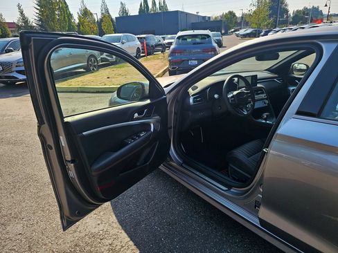 Certified 2026 Genesis G70 3.3T Sport Prestige AWD/4WD image 21