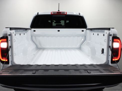 New 2026 GMC Canyon Elevation w/ Convenience Package RWD image 14