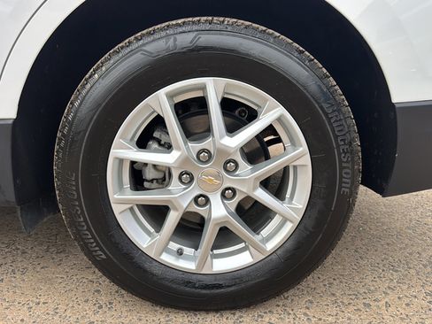 Used 2023 Chevrolet Equinox LS w/ LS Convenience Package image 39